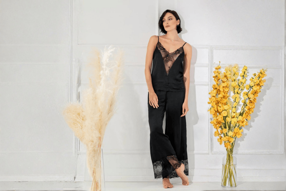 Wysokiej jakości bielizna nocna – jak rozpoznać najlepsze materiały i wykonanie?