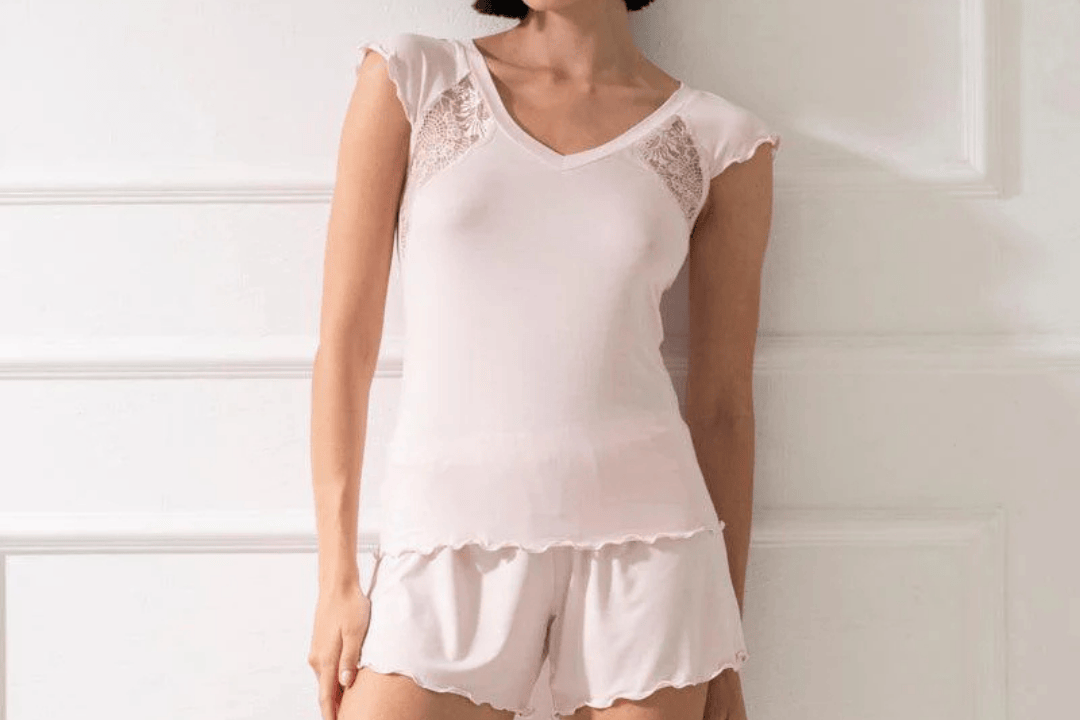 Koszula nocna – krótka czy długa? Jak wybrać najlepszą dla siebie