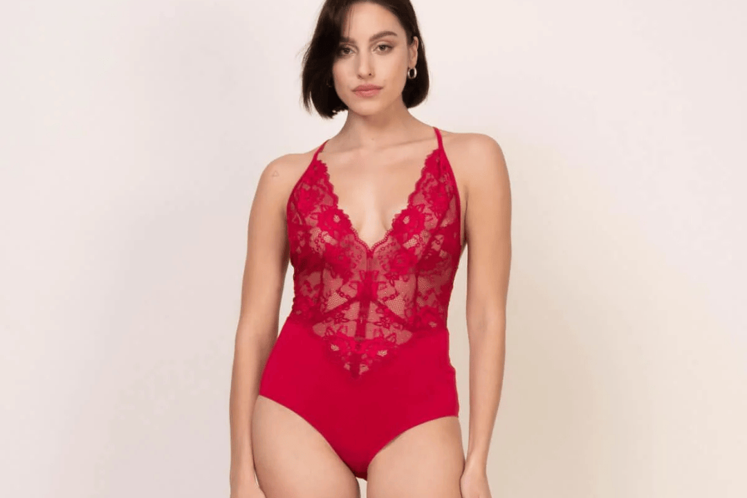 Body koronkowe – zmysłowa baza do wielu stylizacji