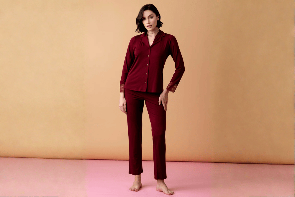 Bielizna nocna do szpitala – koszula czy piżama na pobyt w klinice?