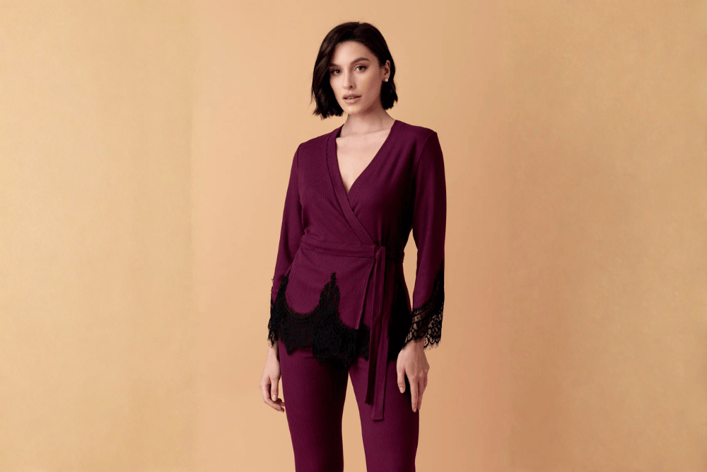 Piżama party – co założyć, żeby wyglądać stylowo i czuć się wygodnie?