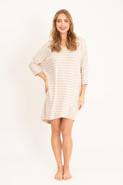 Asymetryczna koszula nocna-sukienka z prążkowanej dzianiny