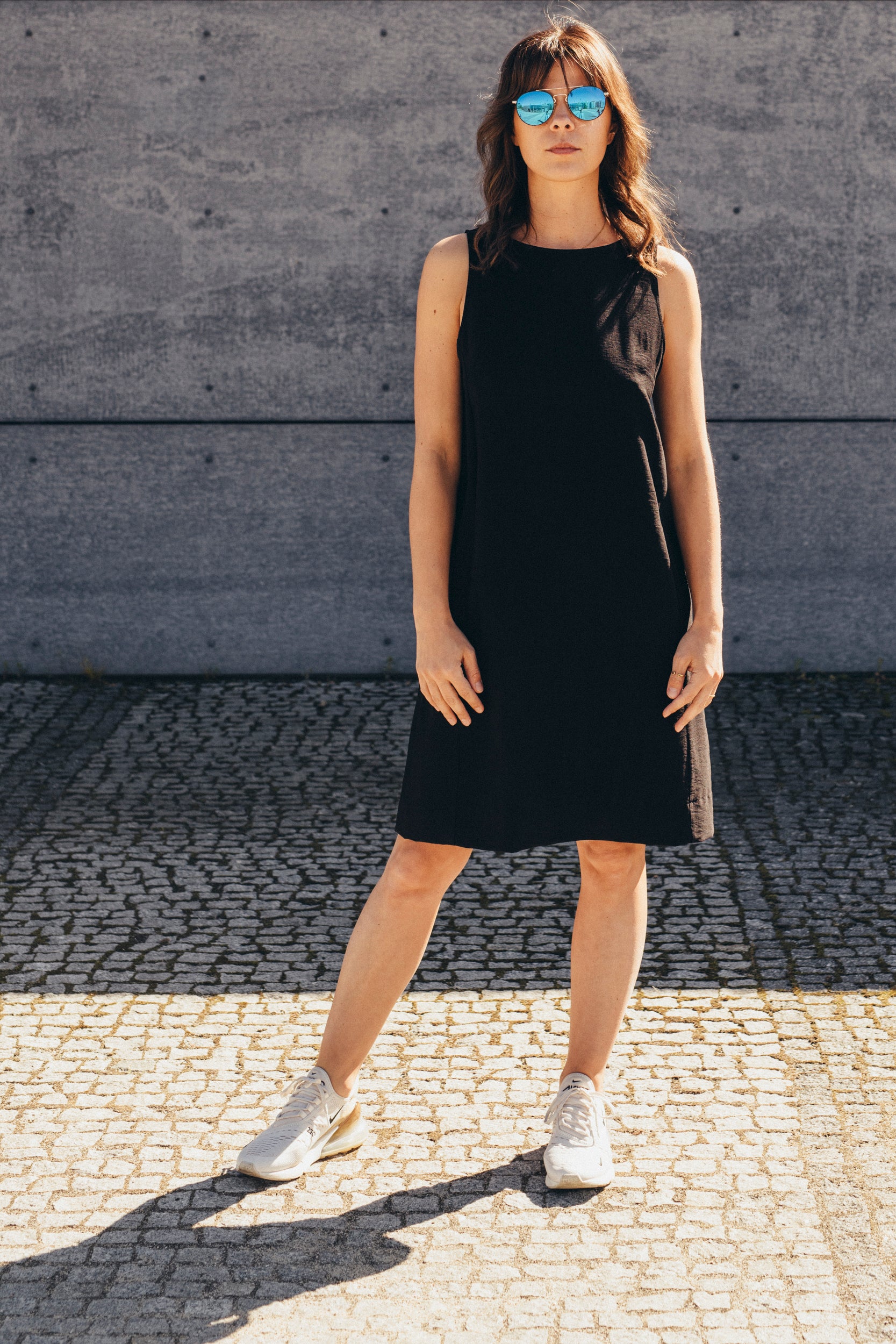 Echo viscose midi dress with wide straps – black