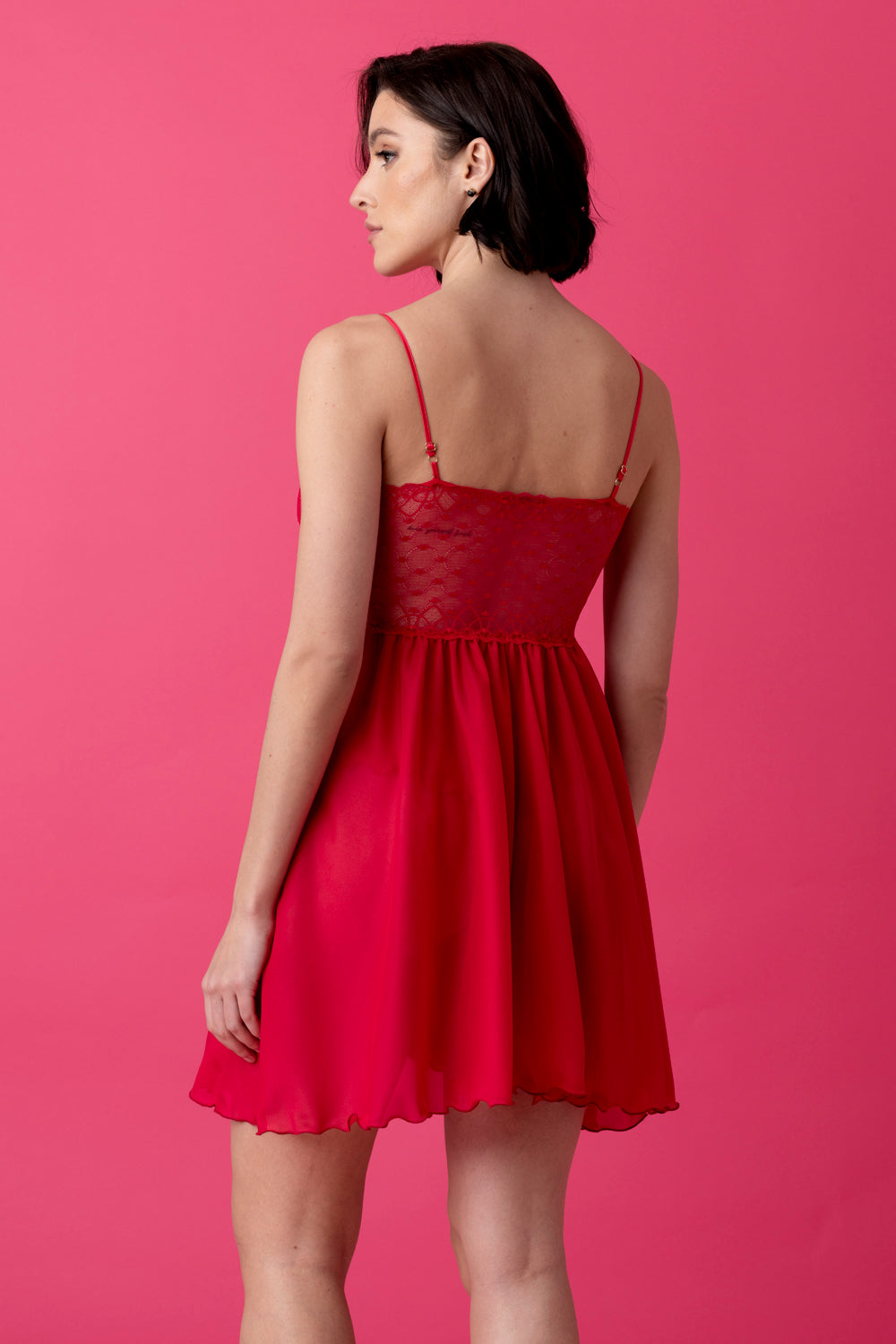 Ballade krótka koszulka nocna baby-doll z brazylianami – malina_3