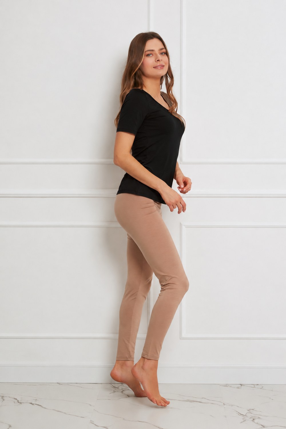 Loungewear bluzka z Tencelu z krótkim rękawem - czarna_3