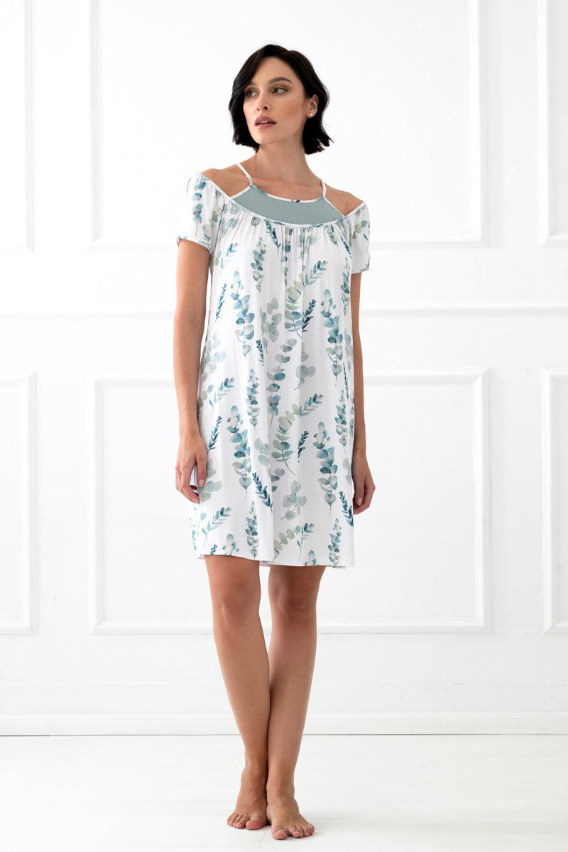 Botanica nightgown with Spanish neckline – leaf print