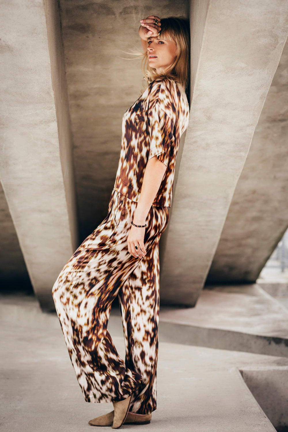 Echo wide leg trousers – chocolate print