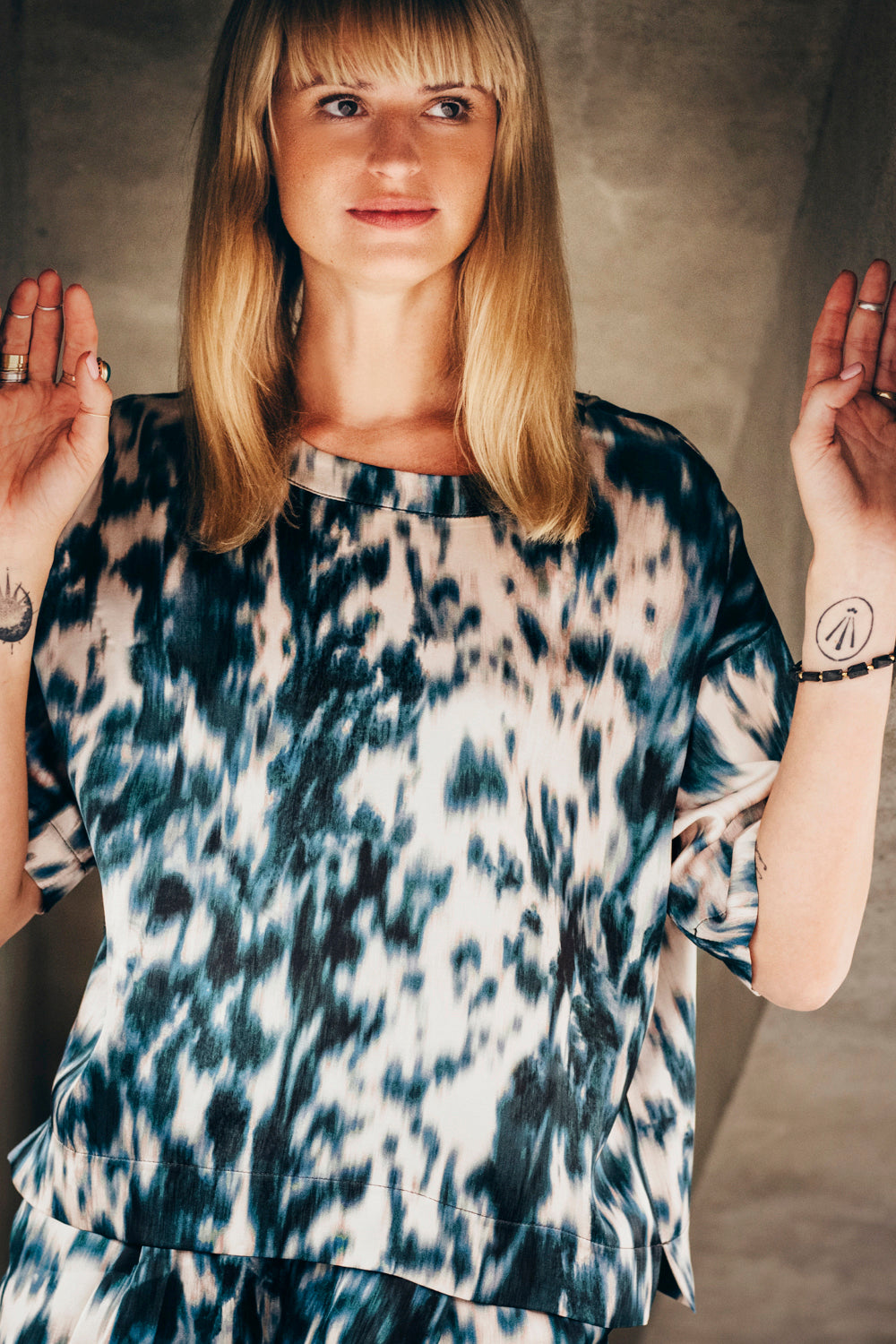 Echo T-shirt oversize z krótkim rękawem – morski druk