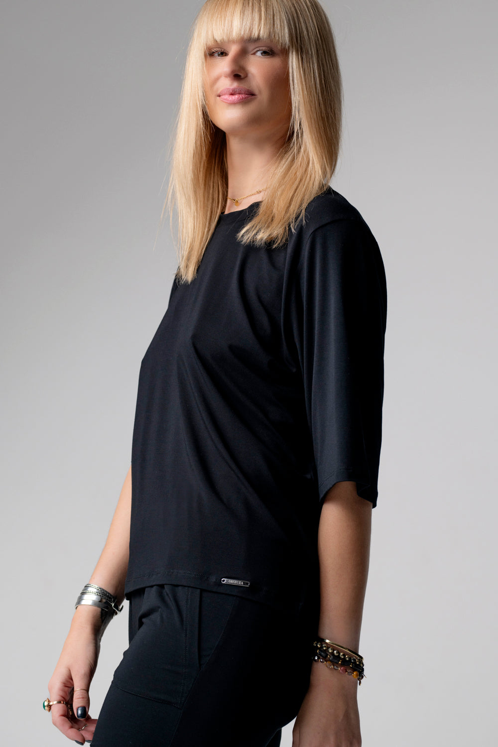 Jackie piżama loungewear z prostymi spodniami – czarna_2