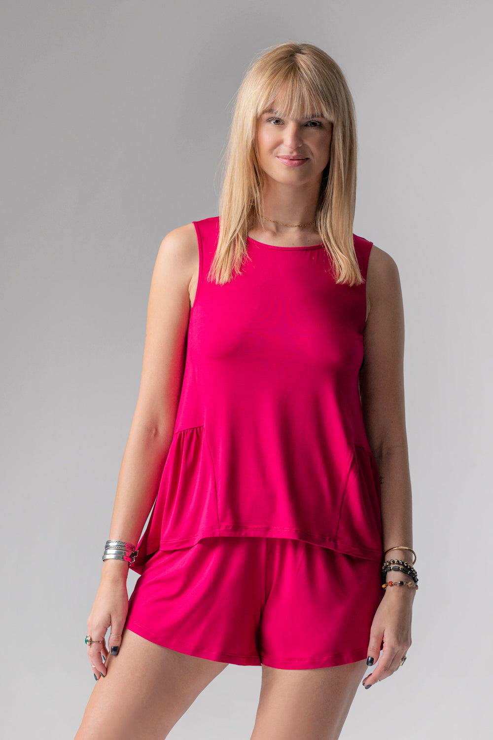 Jackie krótka piżama loungewear z falbanką – rubinowa_3