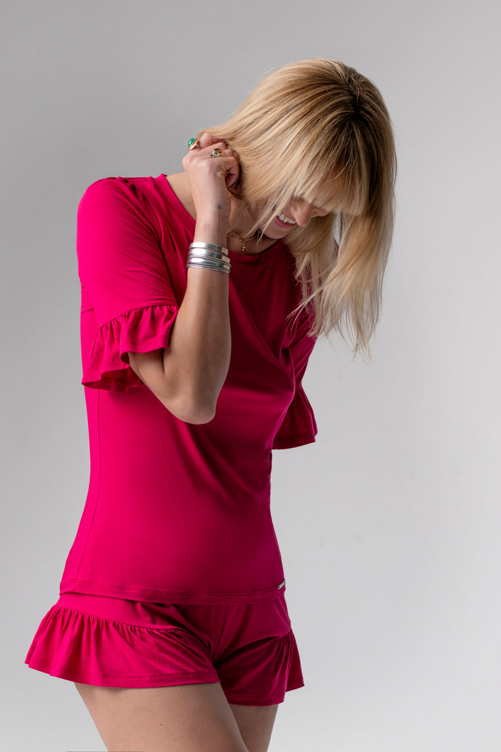 Jackie krótka piżama loungewear z falbankami – rubinowa_4