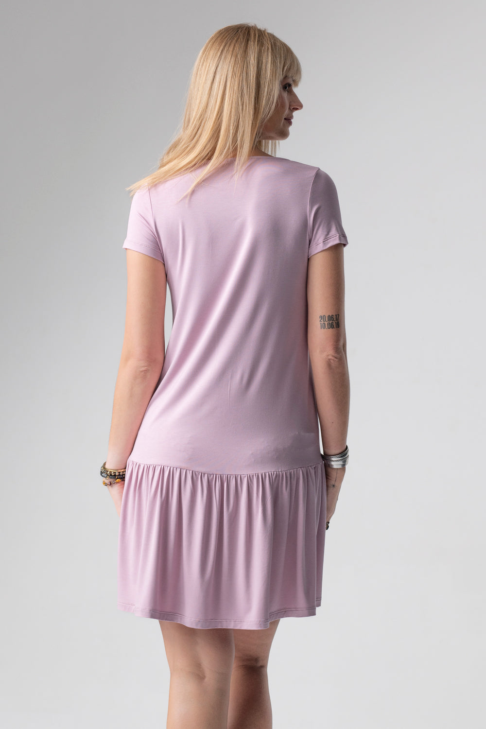 Jackie koszulka nocna / sukienka loungewear z falbanką – lila_2