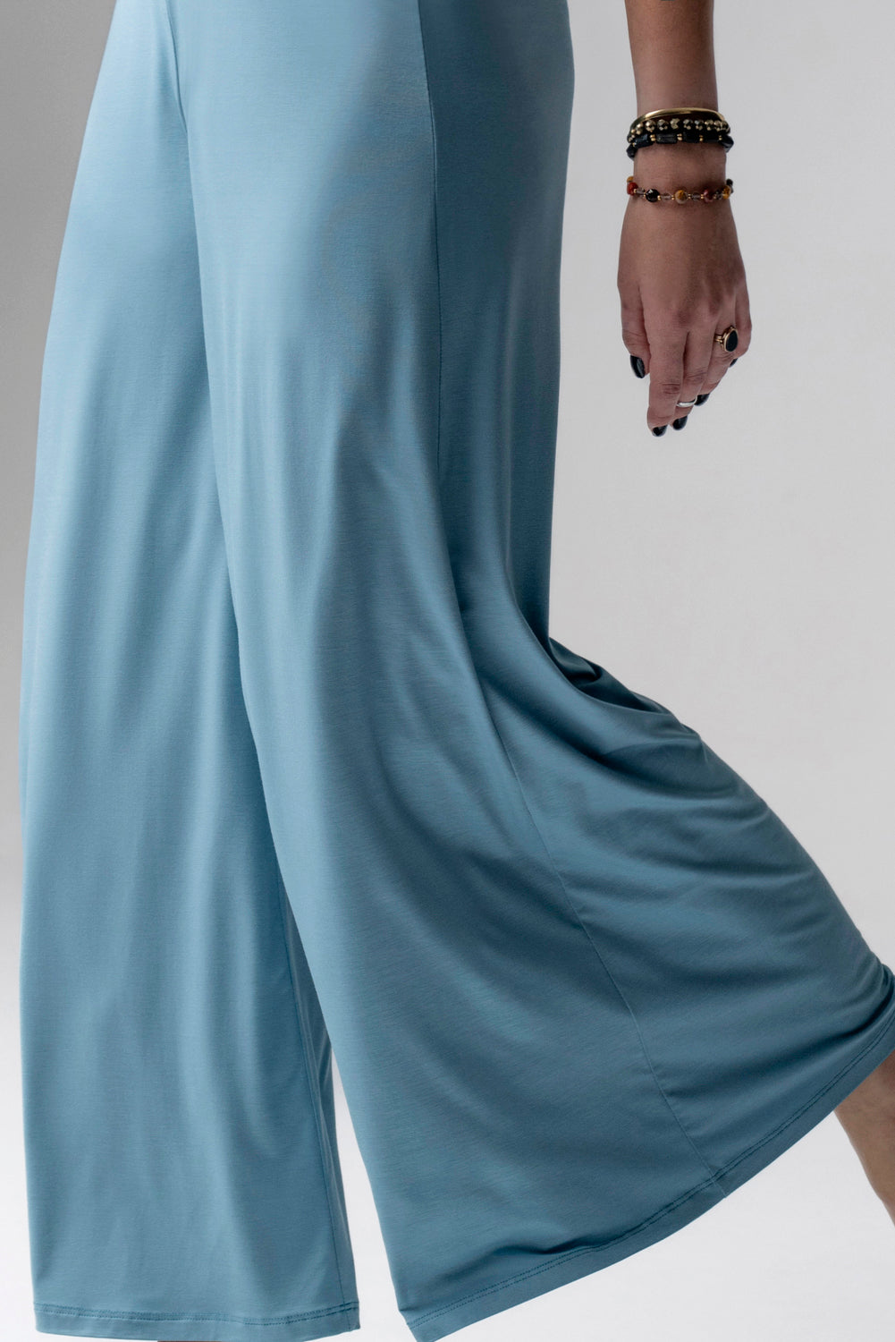 Jackie piżama loungewear z szerokimi spodniami – woda_5