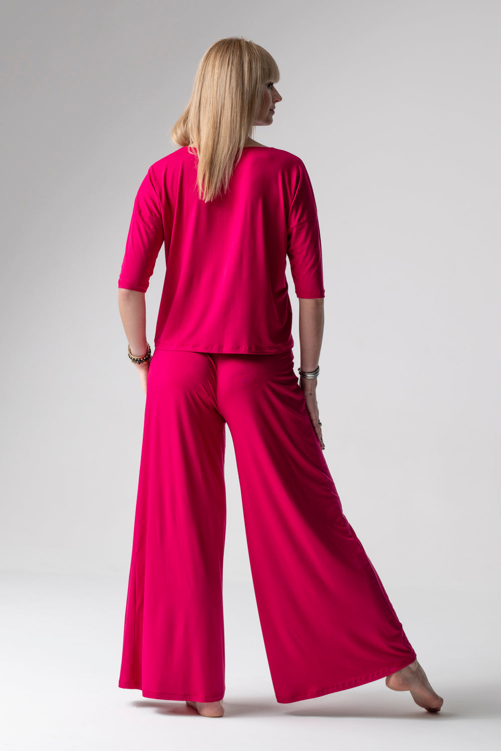 Jackie piżama loungewear z szerokimi spodniami – rubinowa_2