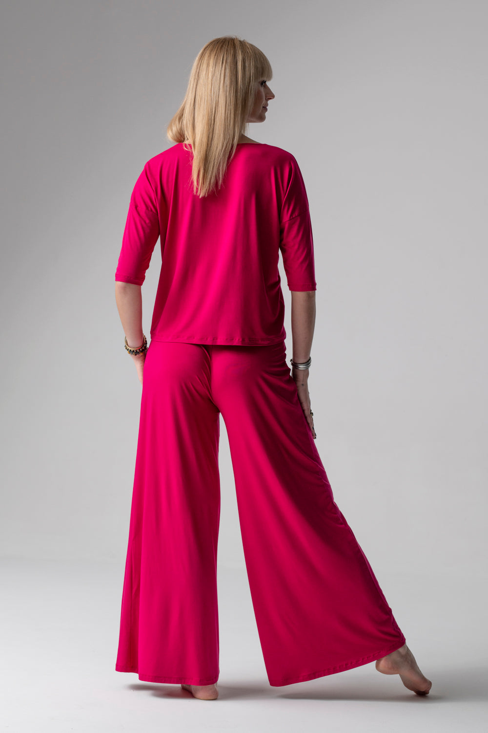 Jackie piżama loungewear z szerokimi spodniami – rubinowa_2