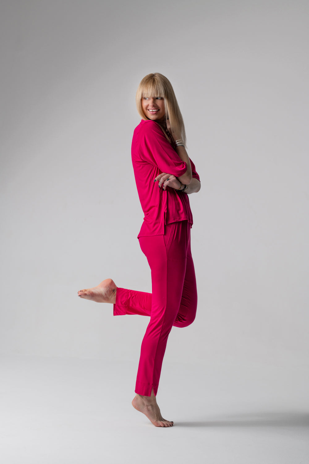 Jackie piżama loungewear z prostymi spodniami – rubinowa_4