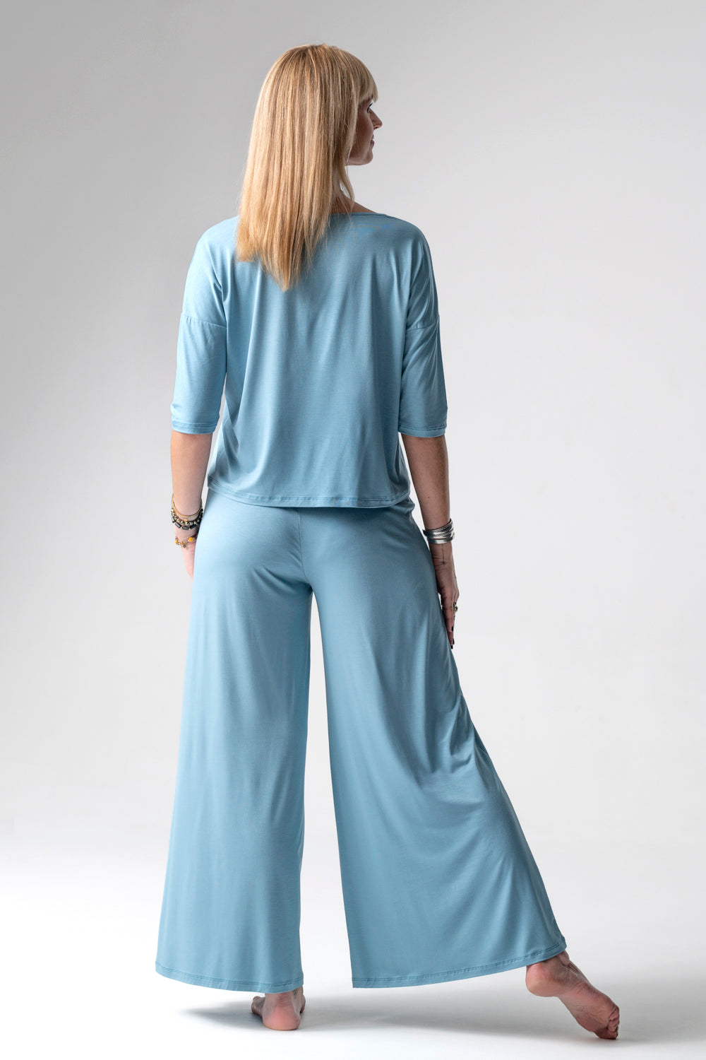 Jackie piżama loungewear z szerokimi spodniami – woda_3