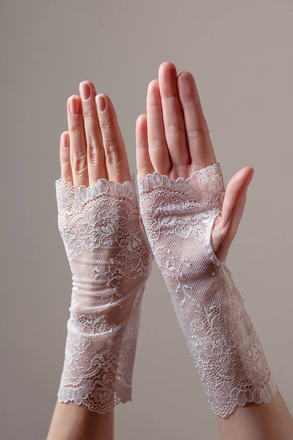 Koronkowe rękawiczki - Piękna Chwila_4