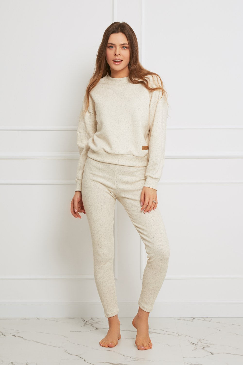 Loungewear bawełniane legginsy w prążek - jasny beżowy melanż