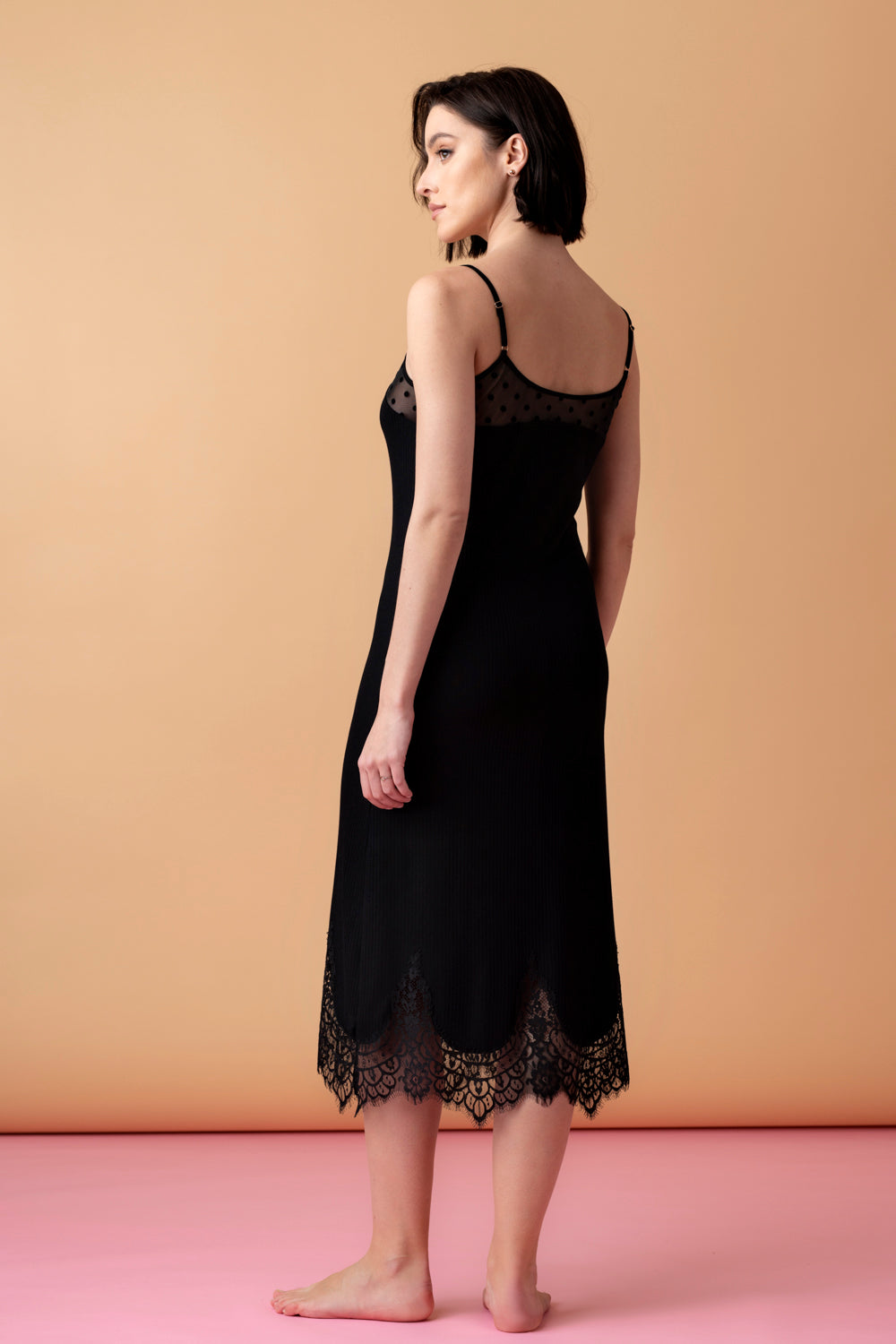 Opera Strappy Midi Nightdress – Black