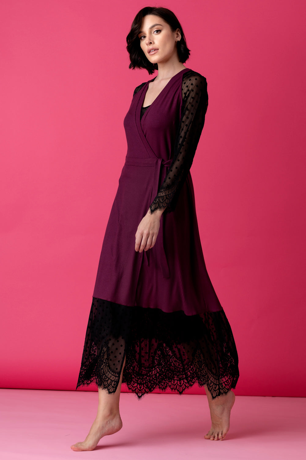 Opera long peignoir with tulle and lace – merlot
