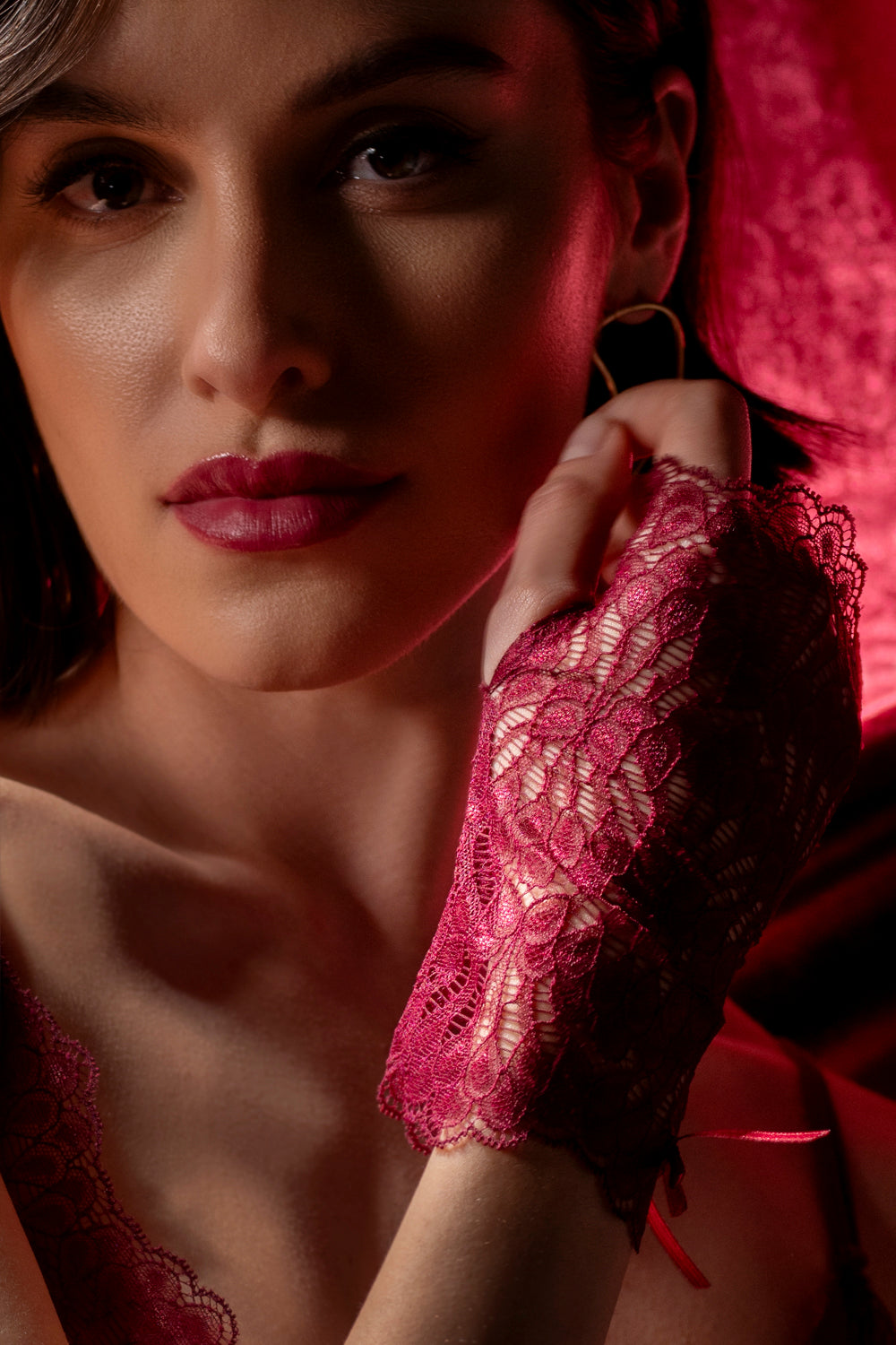 Poem mitenki koronkowe – czerwone wino_3