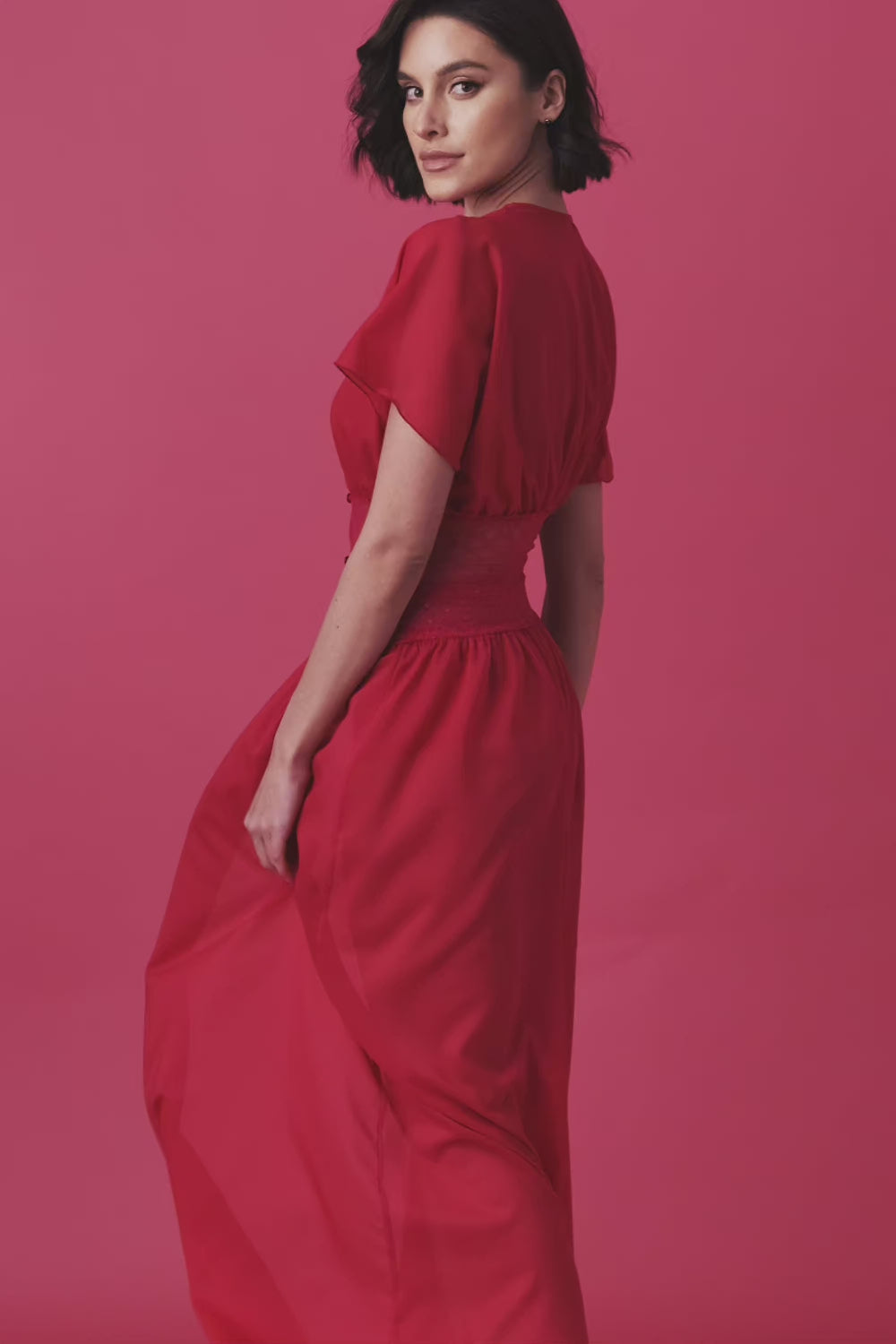 Load video: Ballade long negligee with lace belt – raspberry