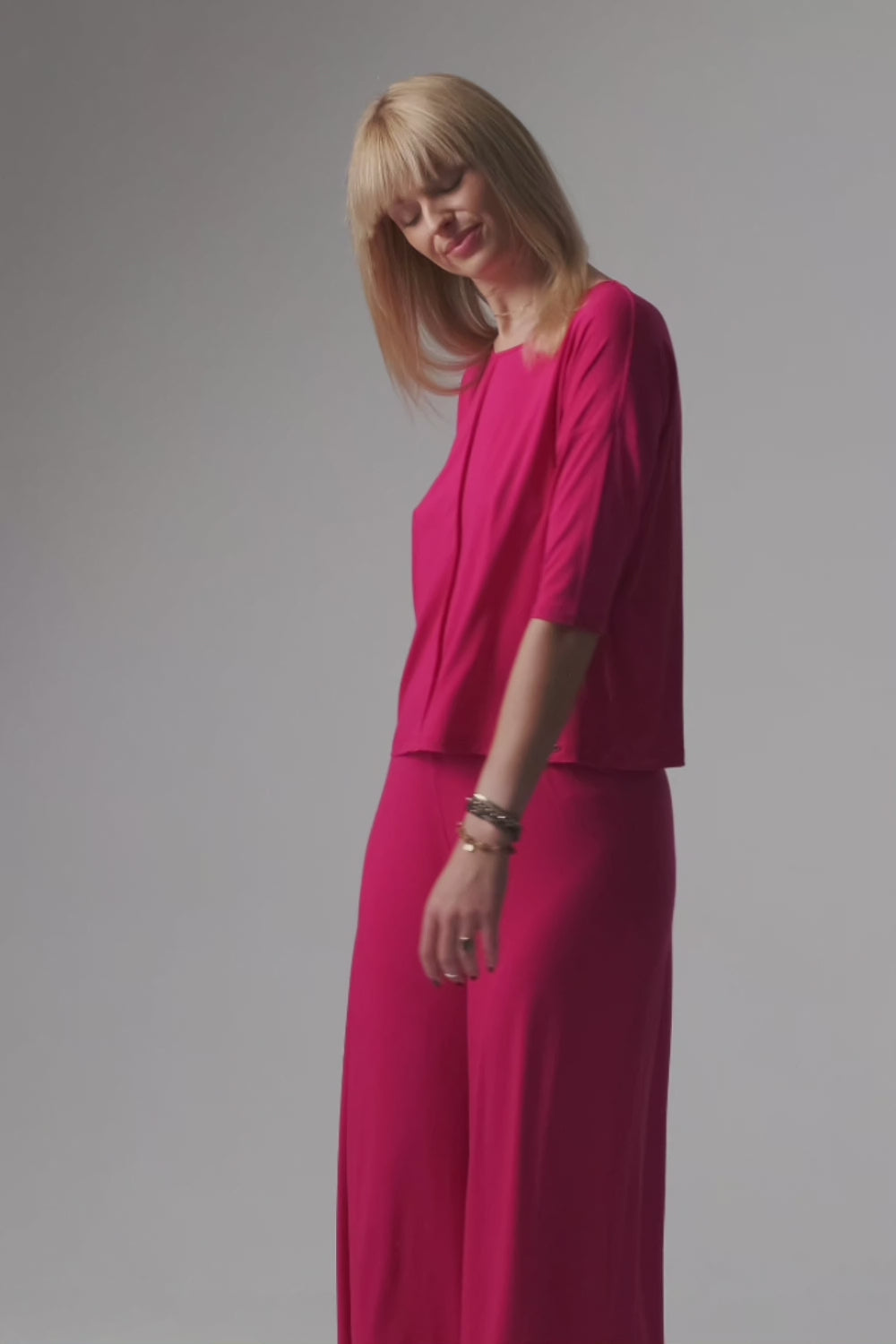 Load video: Jackie loungewear pajama with wide leg pants – ruby