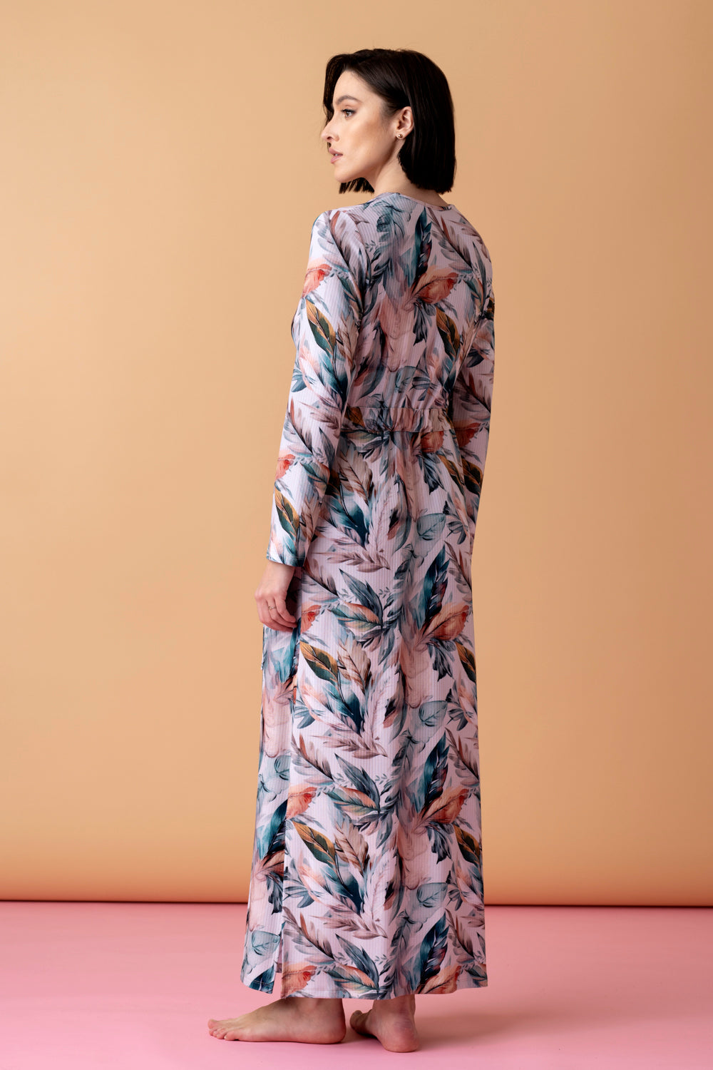 Sonnet długi peniuar kopertowy – druk pióra_3